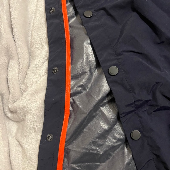 Kanuk Abiko Anorak (Rare Navy Blue Model) - Picture 11 of 14